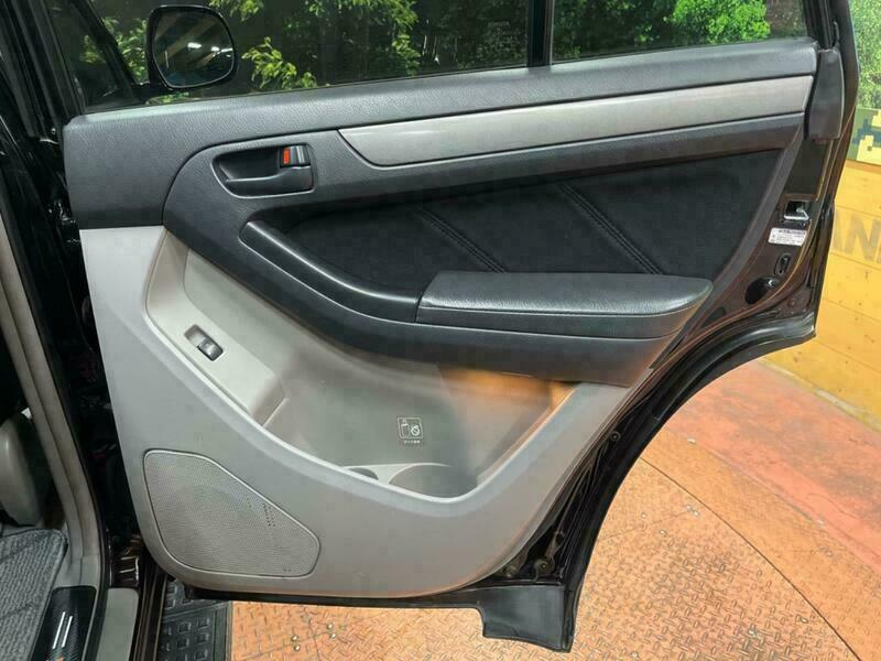 HILUX SURF