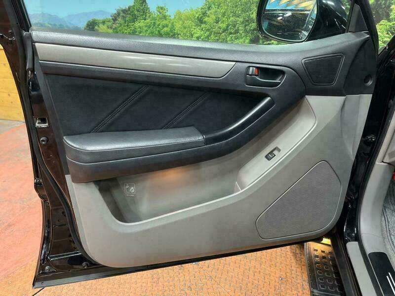 HILUX SURF