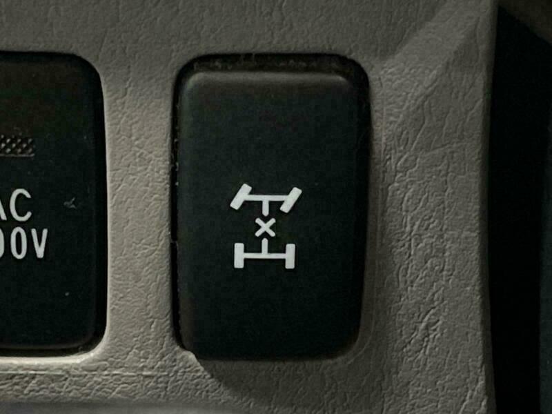 HILUX SURF