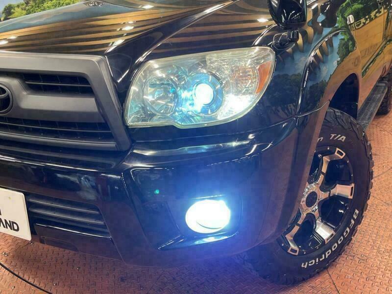 HILUX SURF