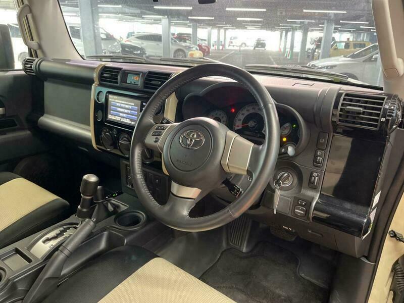 FJ CRUISER