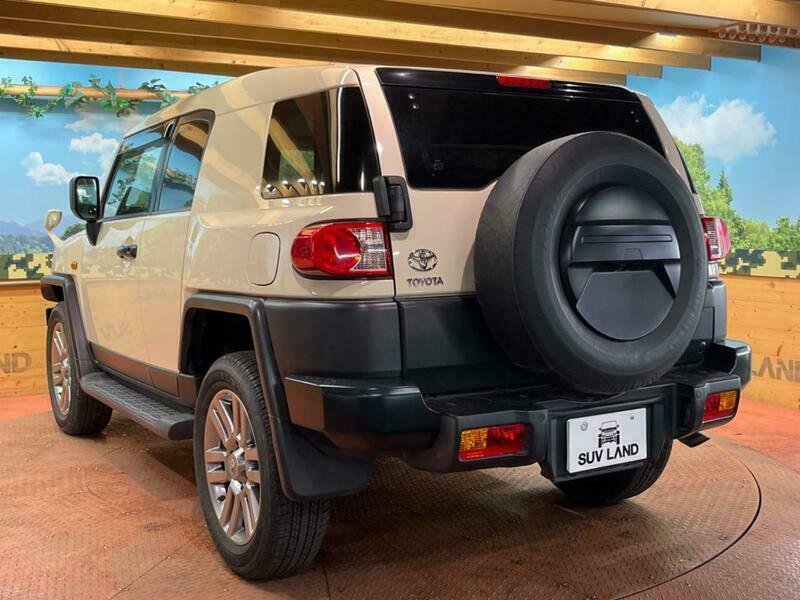 FJ CRUISER