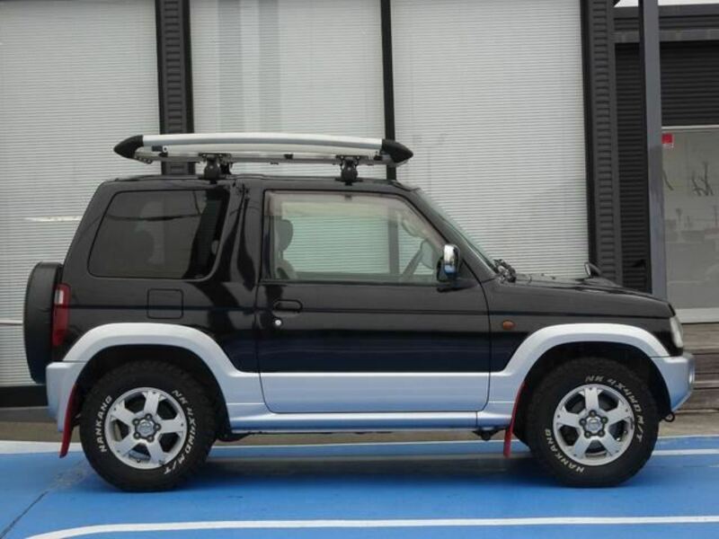 PAJERO MINI