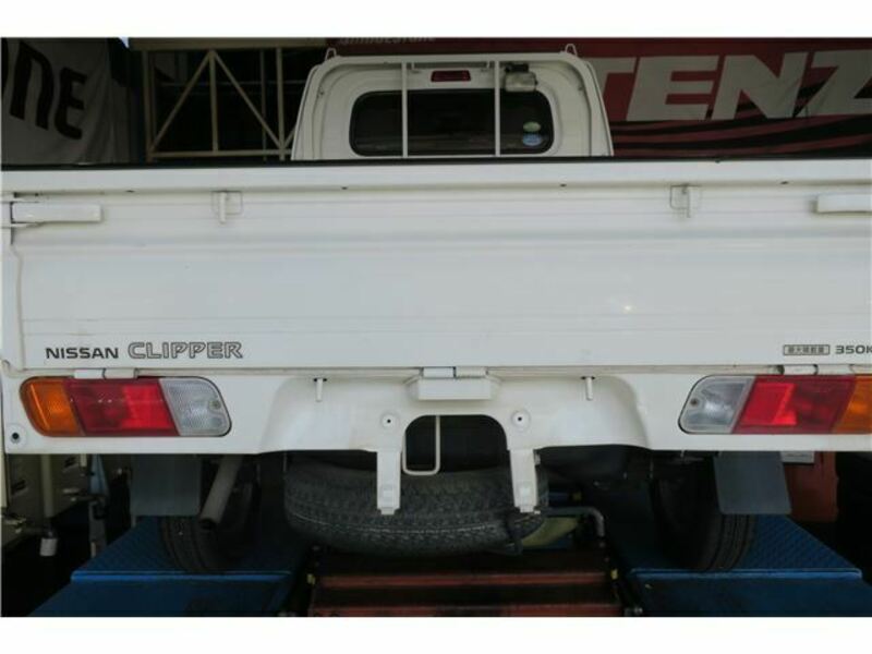CLIPPER TRUCK-13