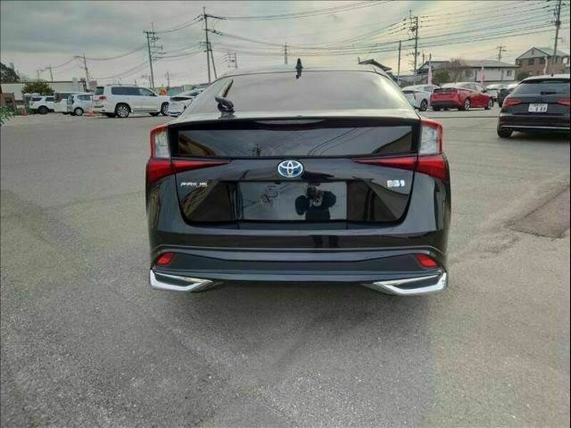 PRIUS-5