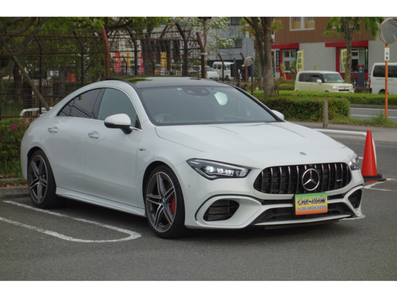 MERCEDES-BENZ　CLA-CLASS