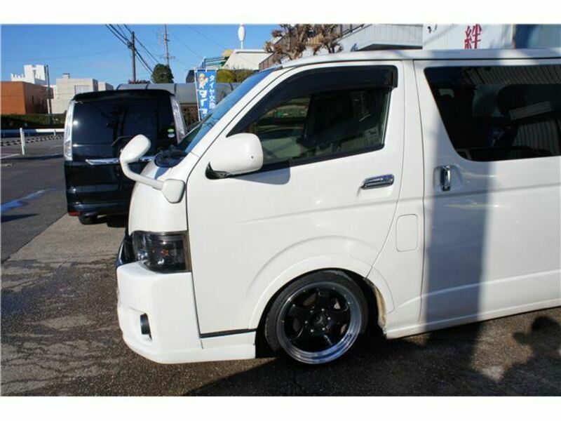 HIACE VAN-18