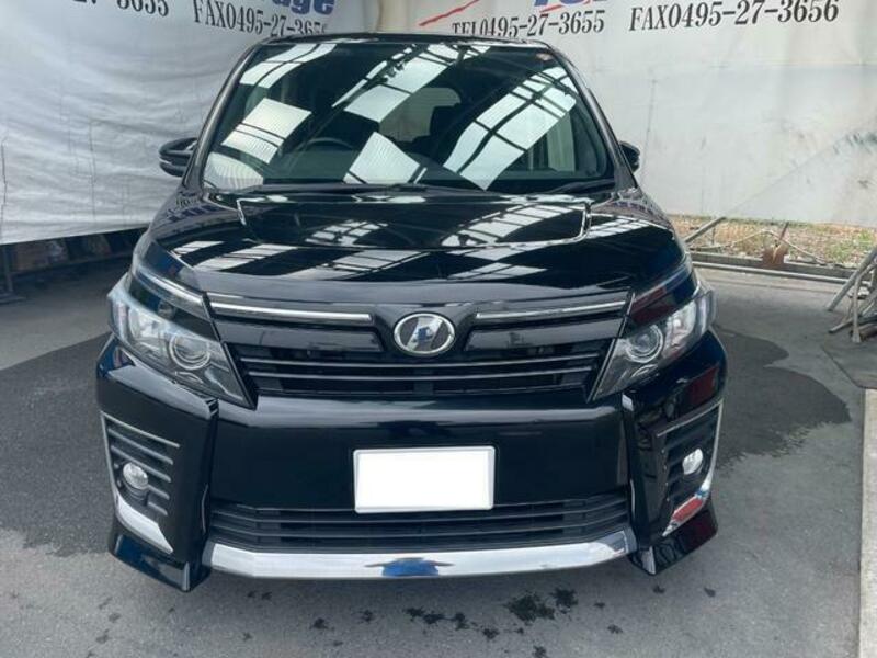 Used 2014 TOYOTA VOXY DBA-ZRR80W | SBI Motor Japan