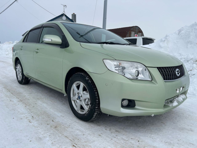 COROLLA AXIO
