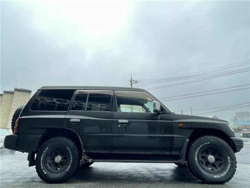 PAJERO-8