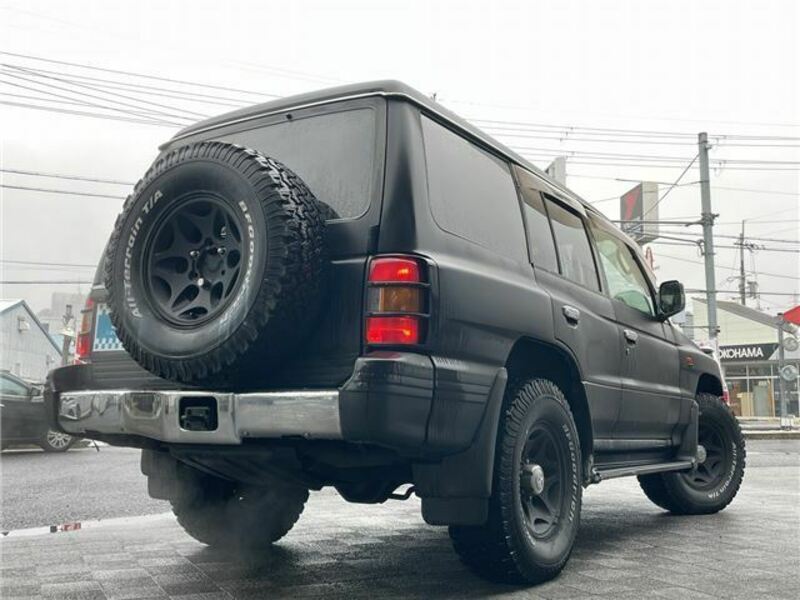 PAJERO-11