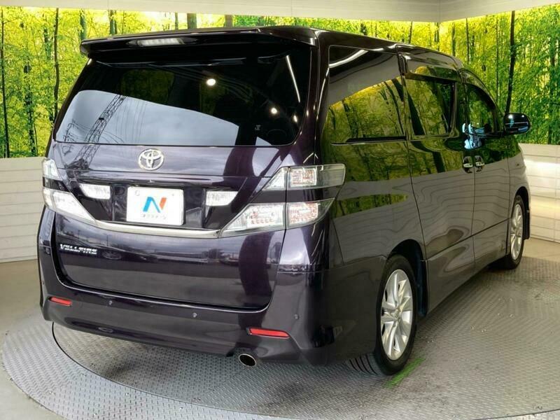 VELLFIRE-7