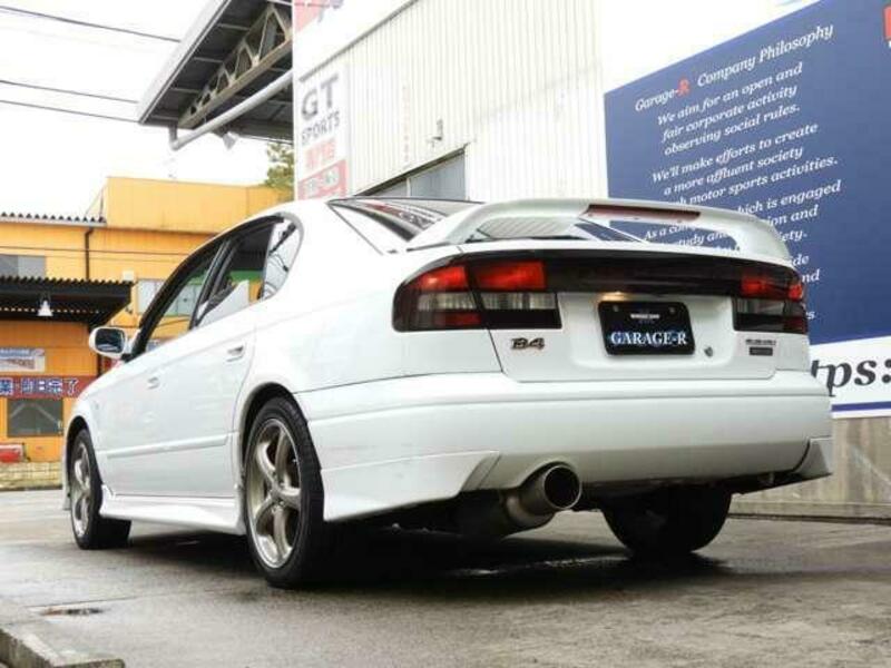 LEGACY B4