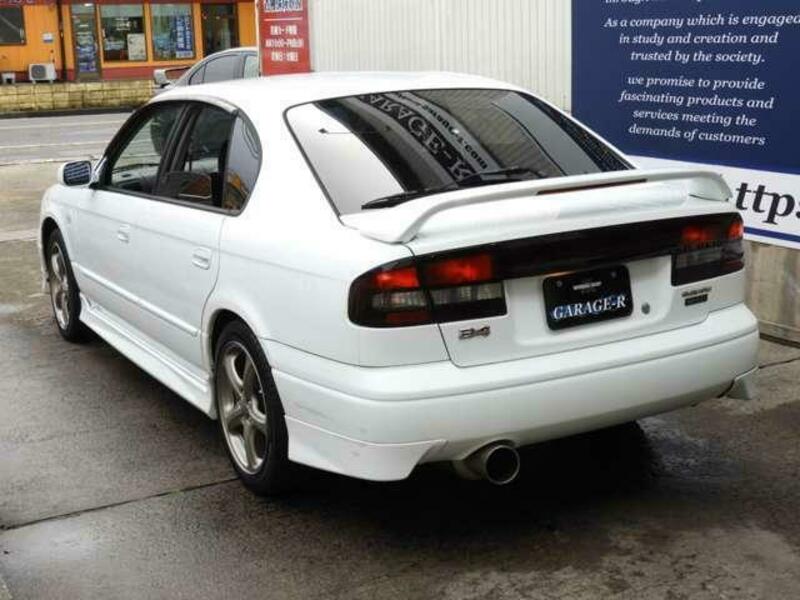 LEGACY B4