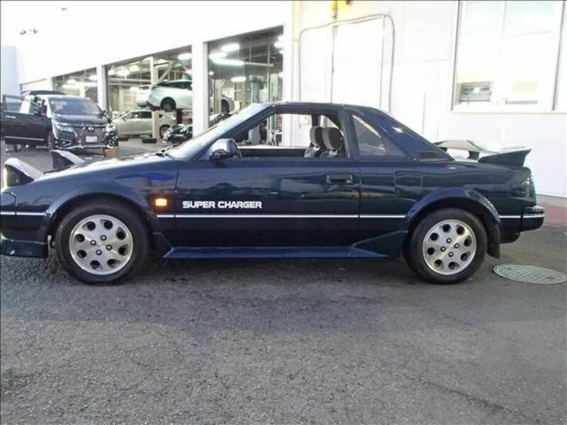 MR2-8