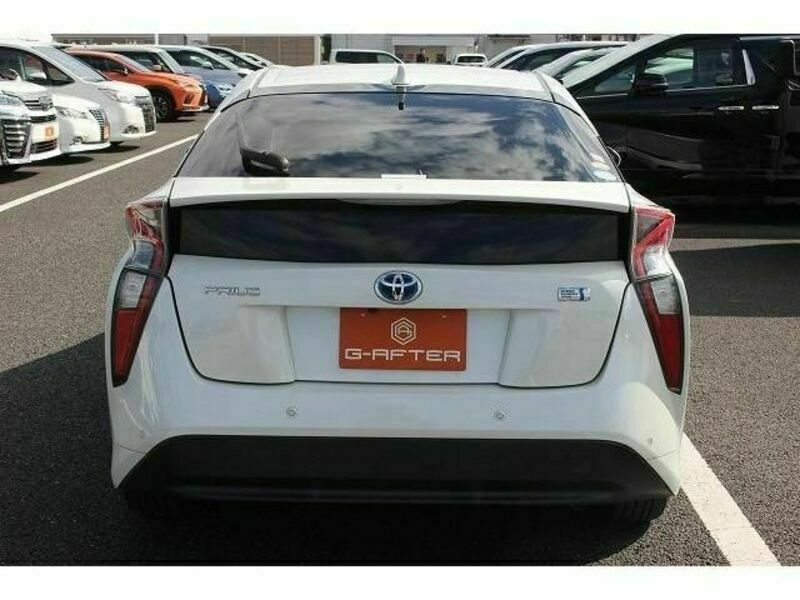 PRIUS-7