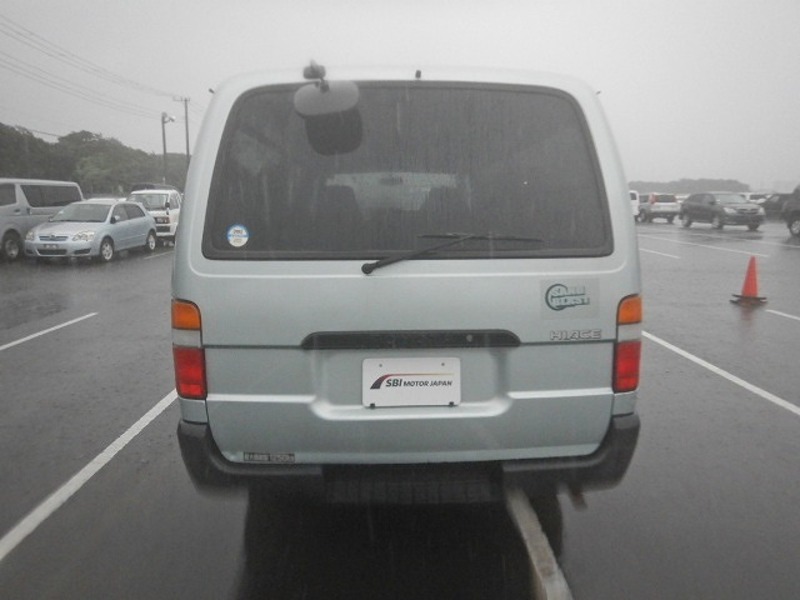 HIACE VAN