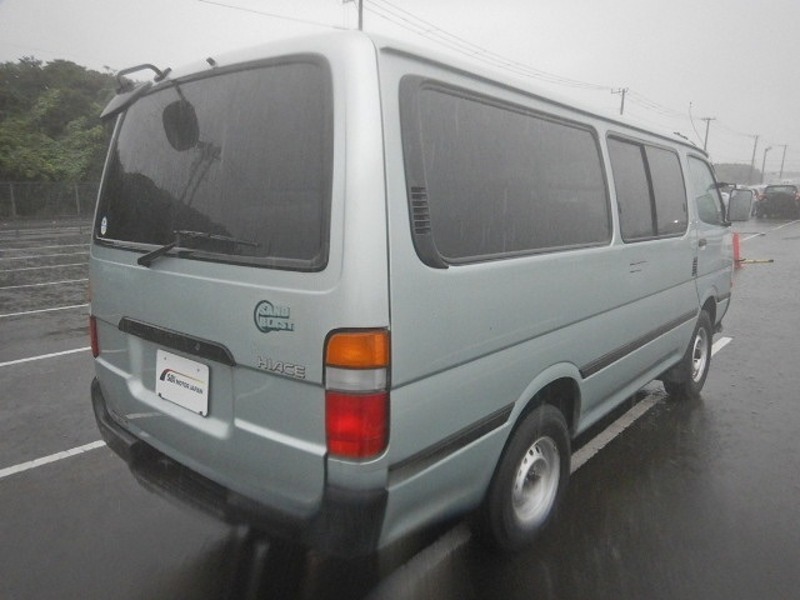 HIACE VAN