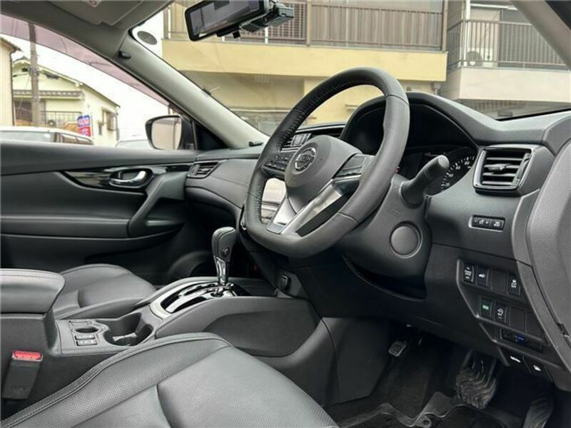 X-TRAIL-16