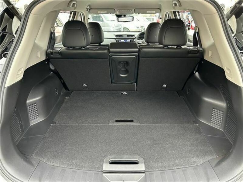 X-TRAIL-23
