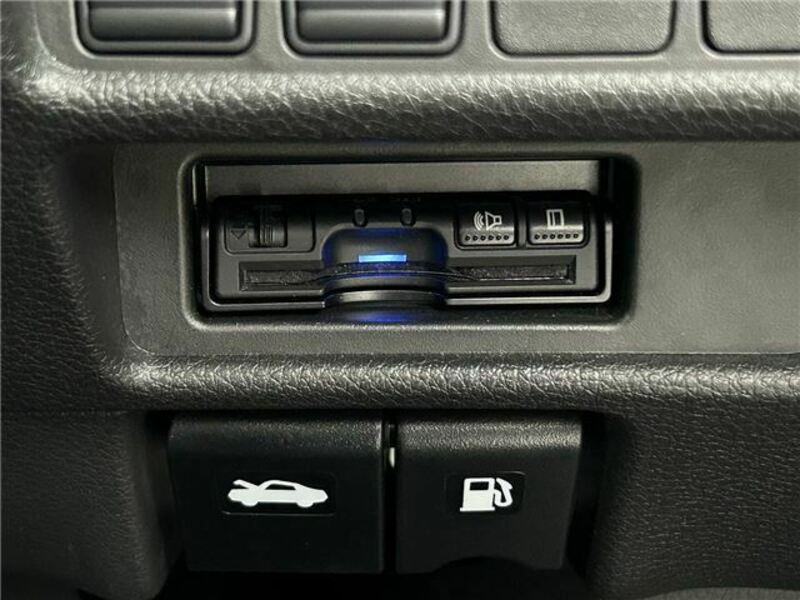X-TRAIL-37