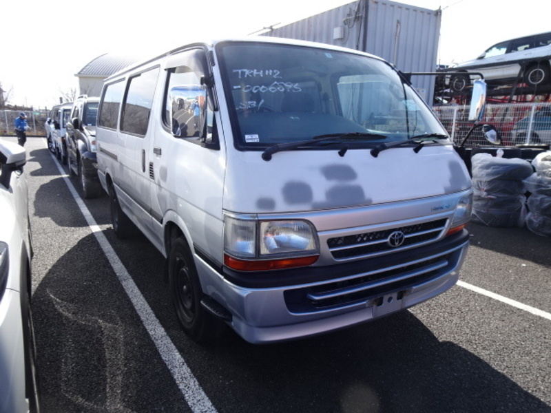 HIACE VAN-1