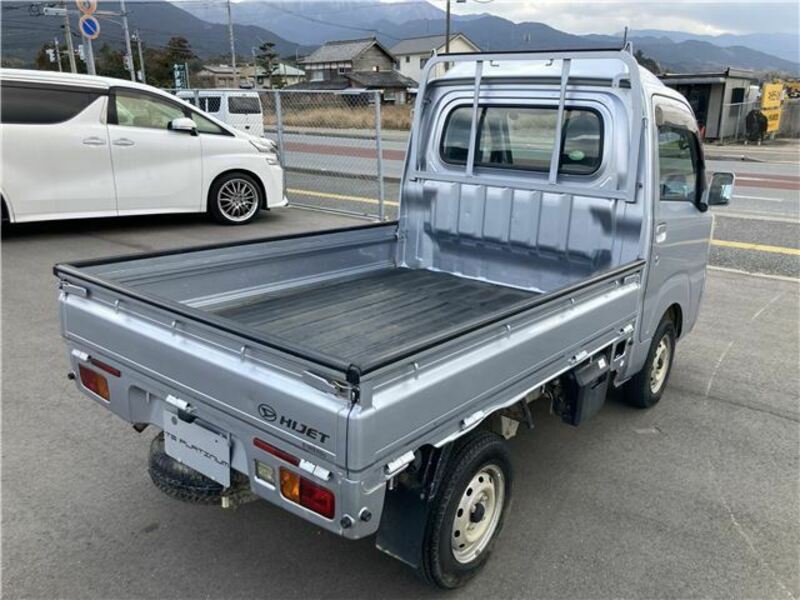 HIJET TRUCK-2