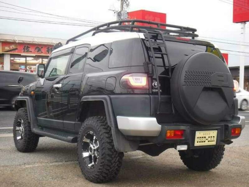 FJ CRUISER-5