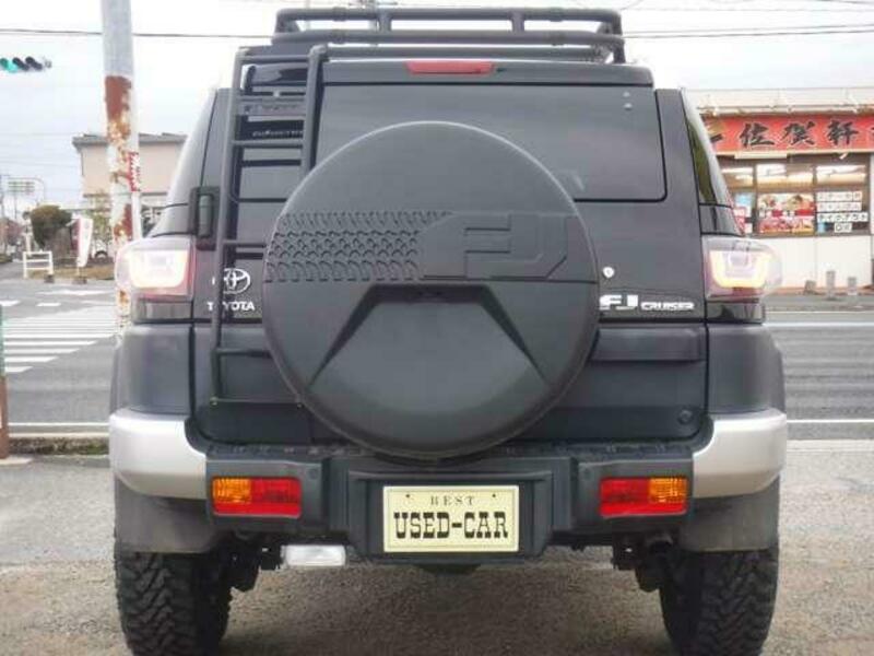 FJ CRUISER-6