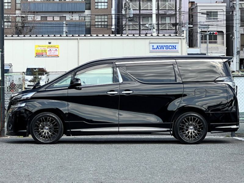 VELLFIRE-4