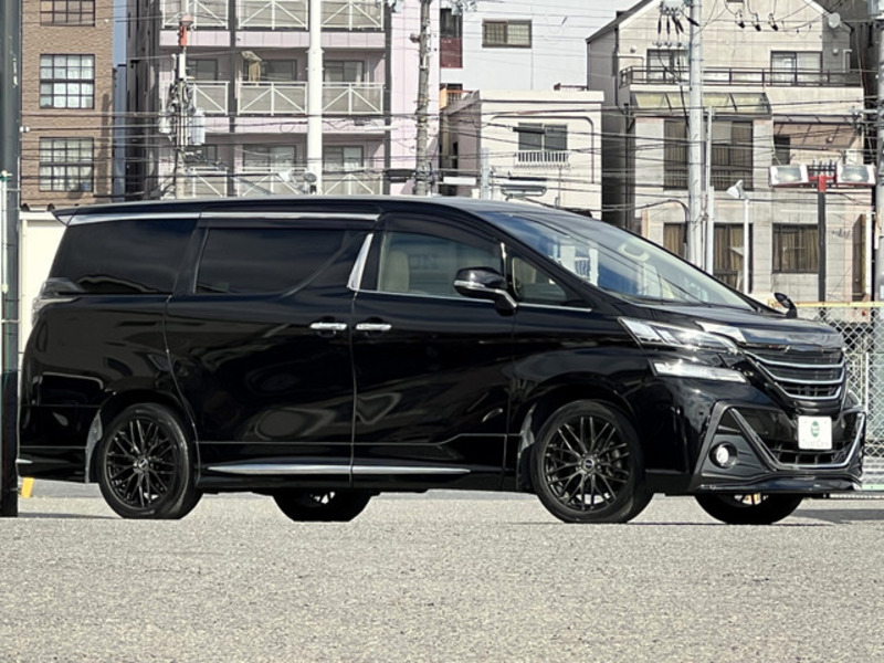 VELLFIRE-3