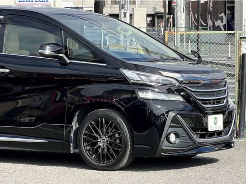 VELLFIRE-8