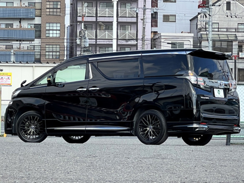 VELLFIRE-5