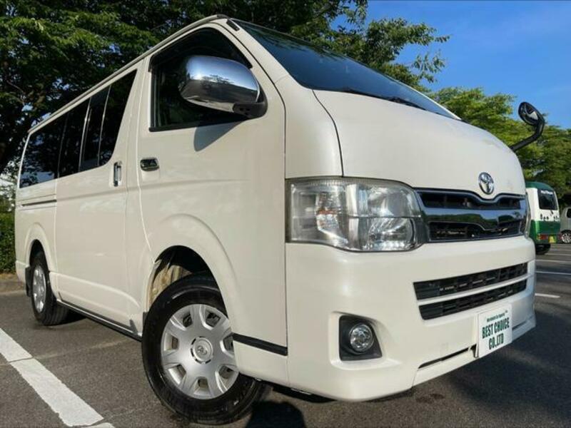 HIACE VAN-6