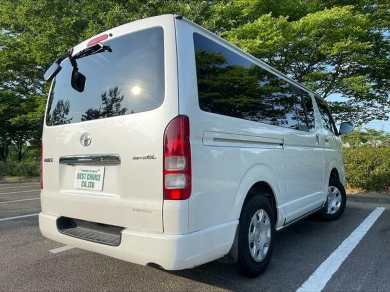 HIACE VAN-1