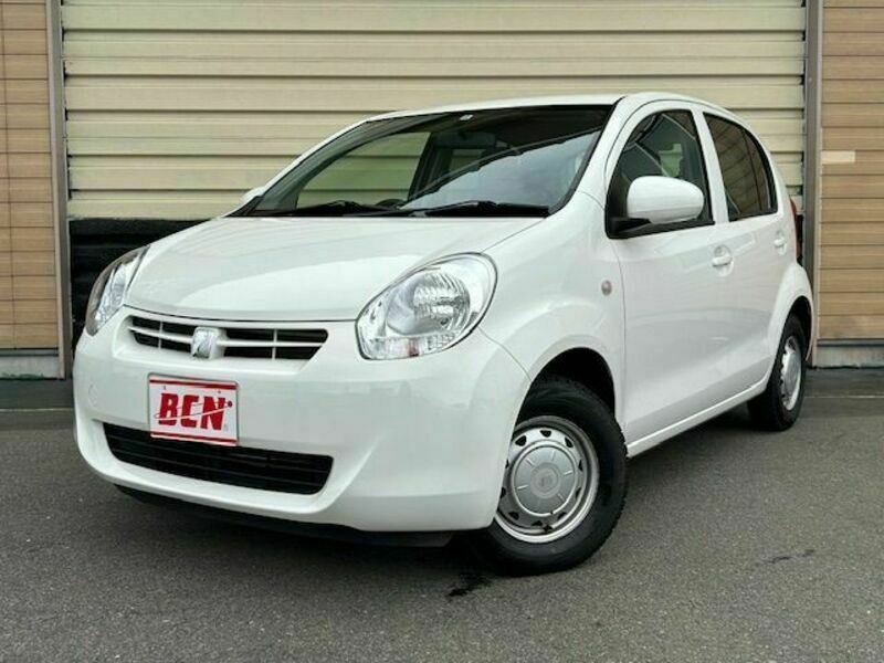 TOYOTA　PASSO