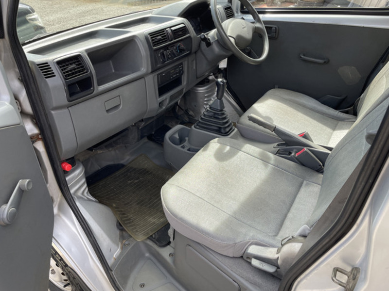 MINICAB VAN
