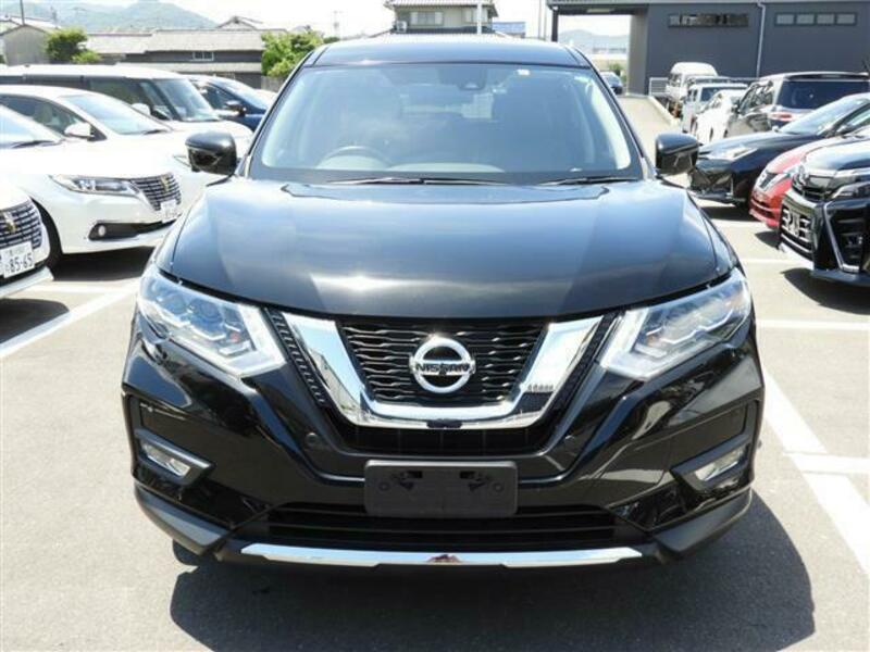 X-TRAIL