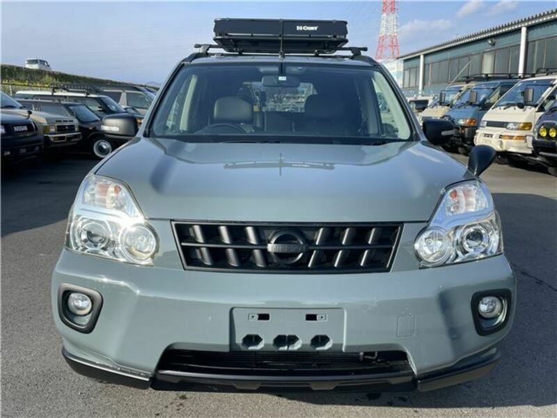 X-TRAIL-1