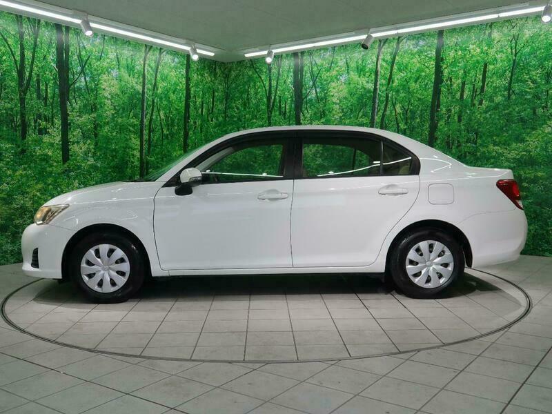 COROLLA AXIO