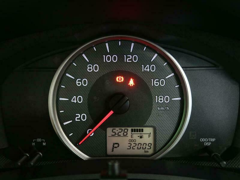 COROLLA AXIO