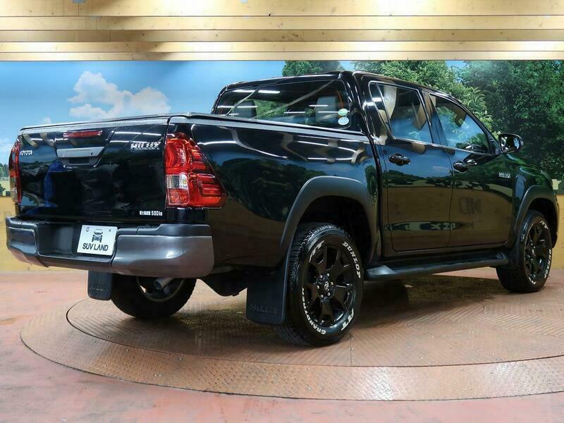 HILUX