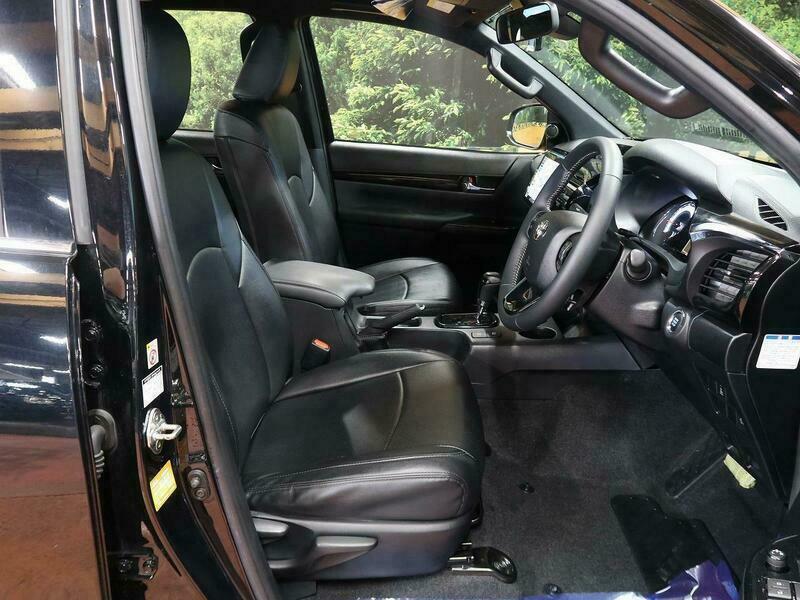 HILUX