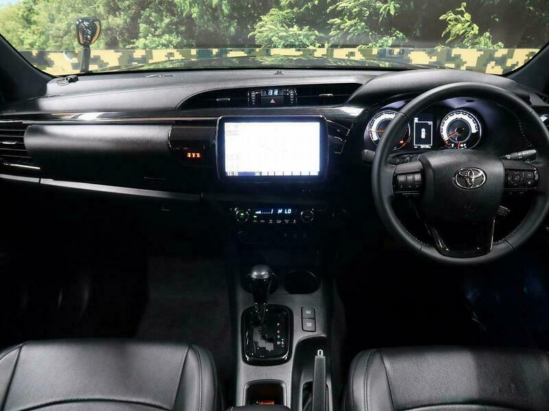 HILUX