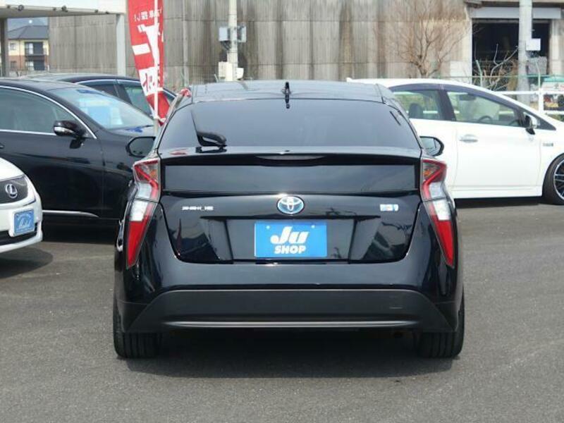 PRIUS-1