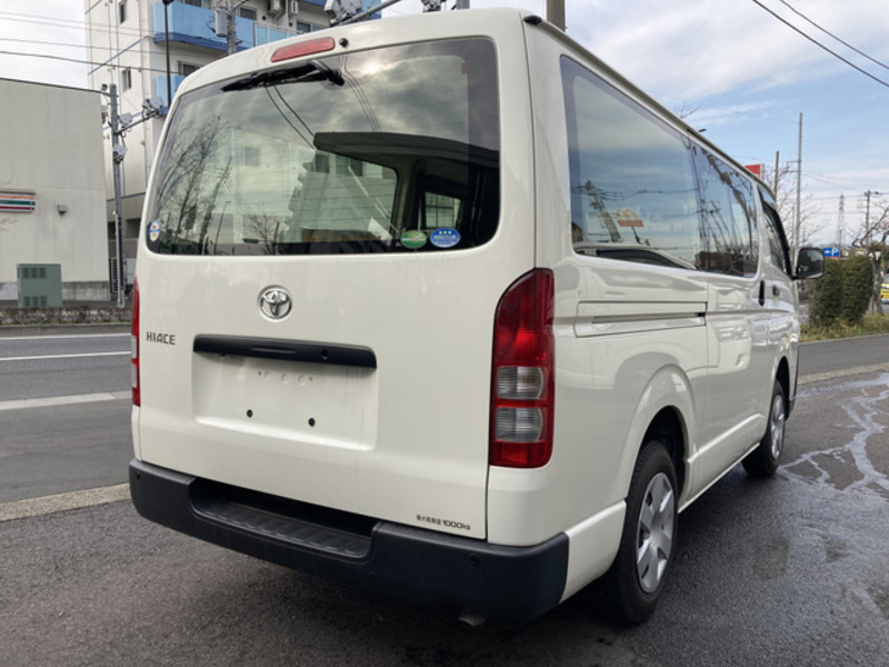 HIACE VAN-4