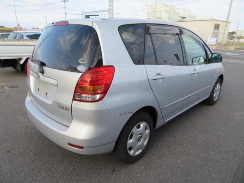 COROLLA SPACIO