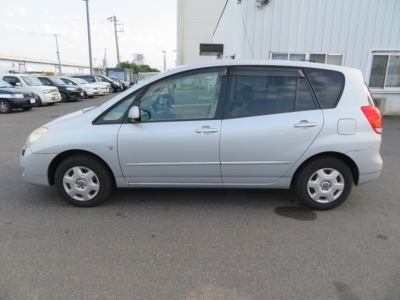 COROLLA SPACIO