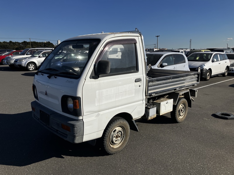 MITSUBISHI MINICAB TRUCK