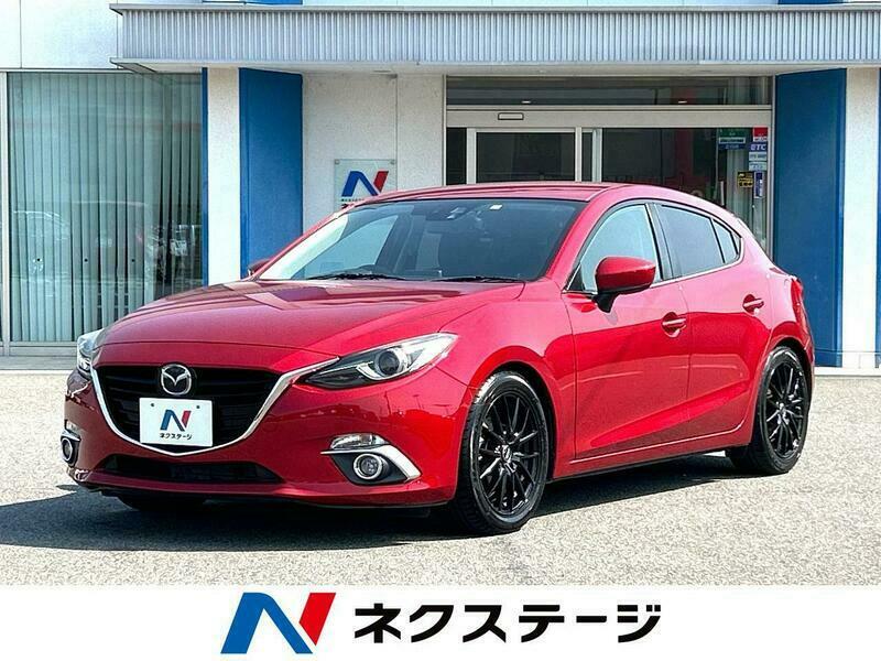 Axela Sport-54